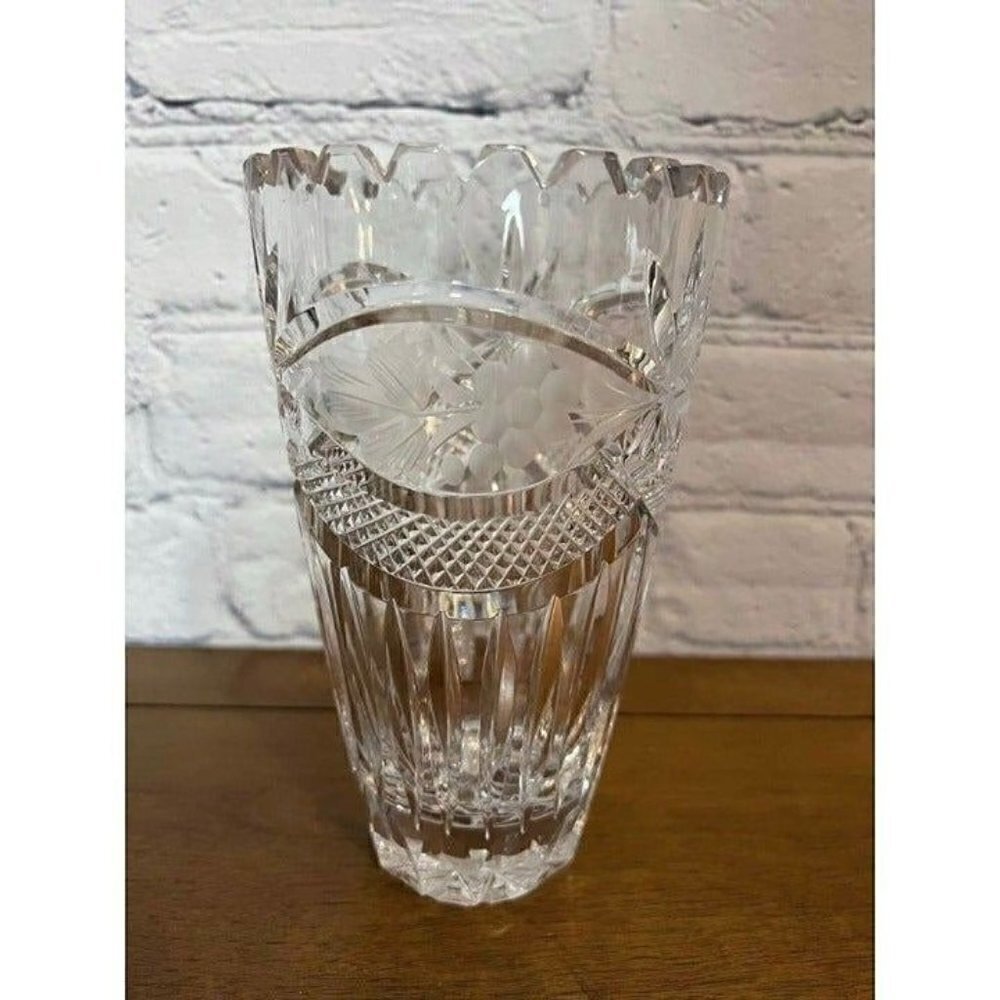 Crystal Chardonay Cut Crystal Vase 7 Inch